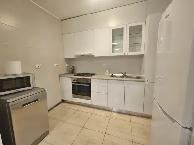 electrocasnice bucatarie apartament de inchiriat Sector 2 București